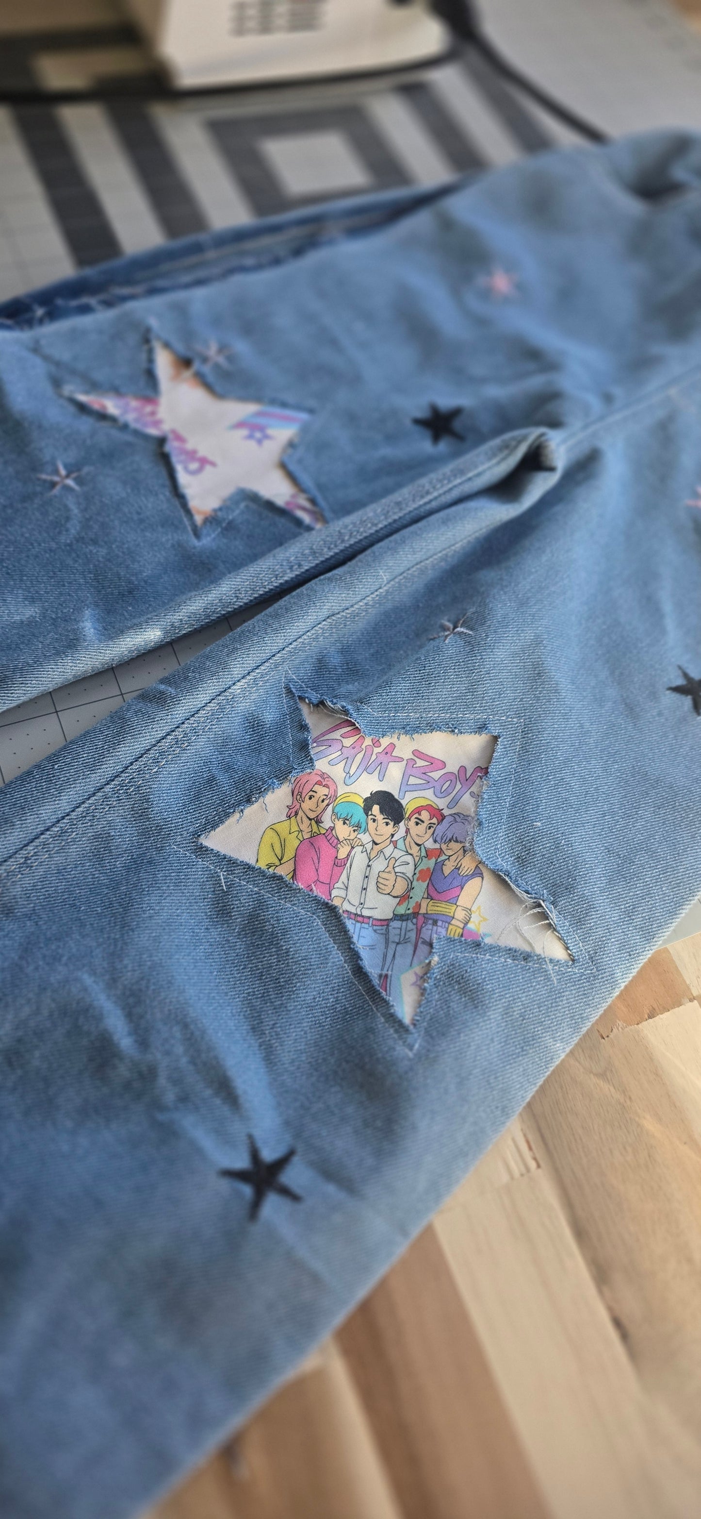 Saja Stars Patched Jeans