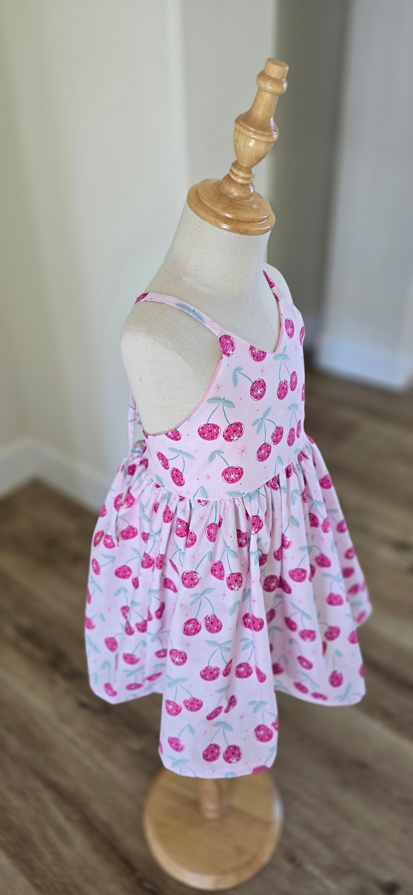 Alice | Disco Cherry
