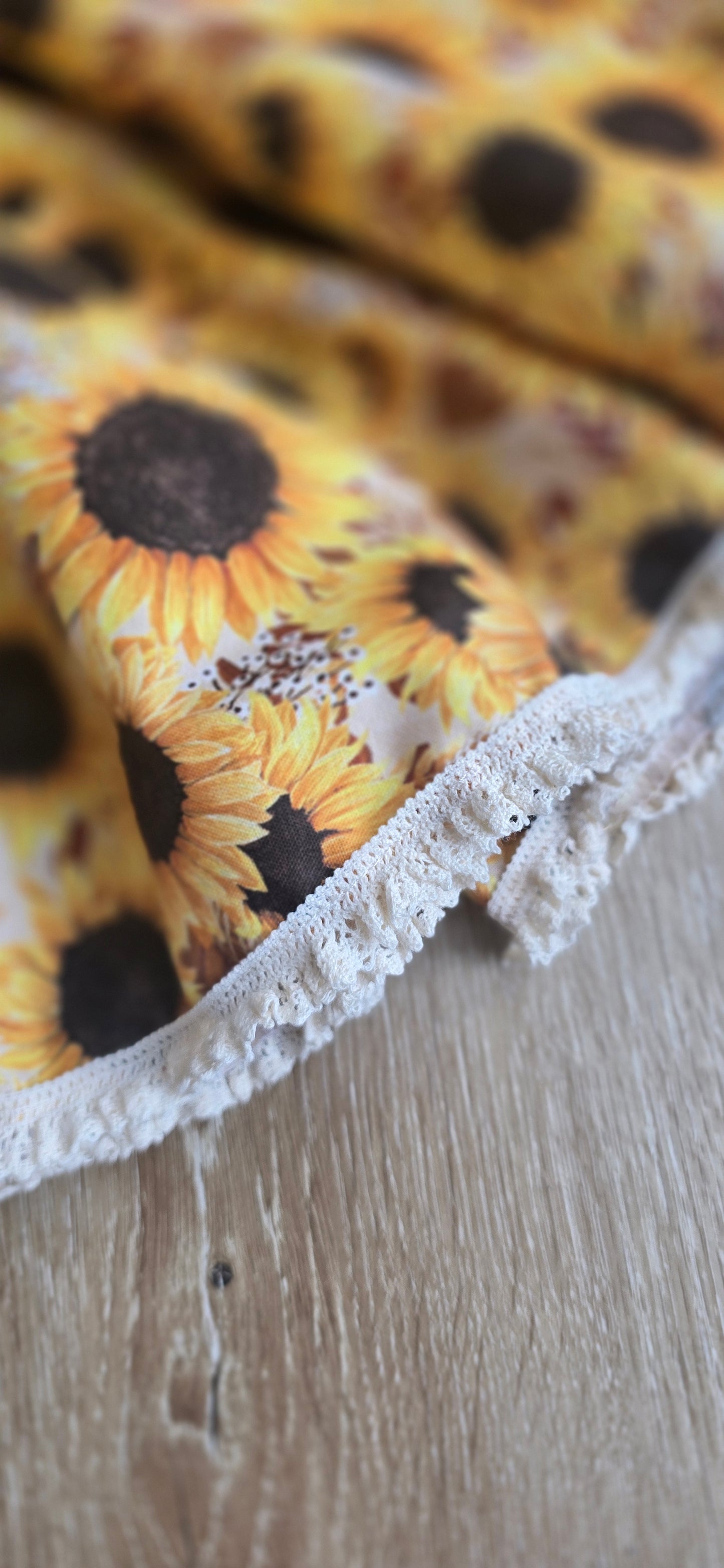 Mila | Sunflower Fields